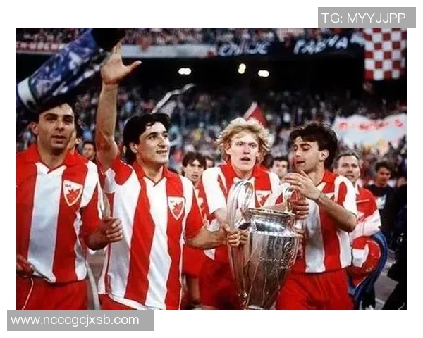 苏联足球明星别拉诺夫的传奇人生与辉煌成就回顾